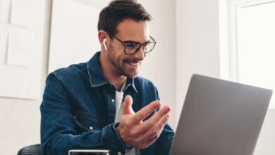 Exploring Your Dreams: Educational Tracts for Pursuing Your Passion Professionally
