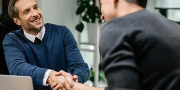 Ways to Build Financial Confidence for a Balanced Lifestyle