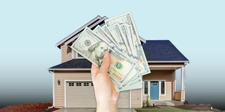 How Homeowners Can Make Informed Decisions When Selling Their House