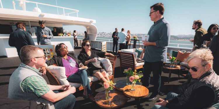 How to Plan a Memorable Bachelor Party With Live Entertainment