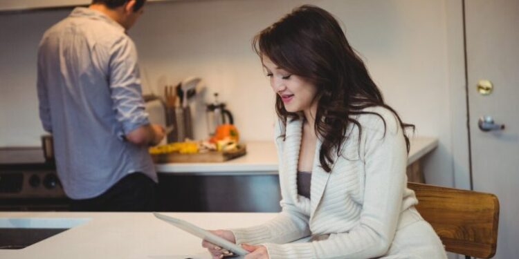 When Selling Fast Makes Sense: Common Homeowner Scenarios