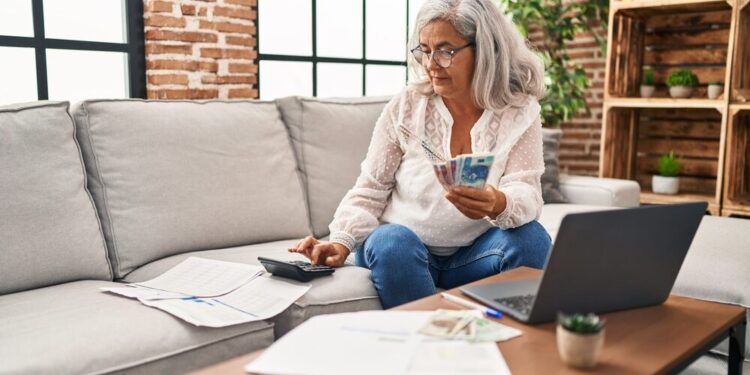 Understanding Long-Term vs. Short-Term Alimony in NH