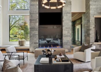 How Technology Is Shaping the Future of Luxury Home Buying