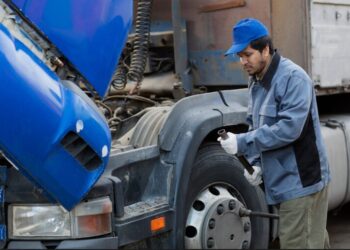 Risks and Realities of Truck Accidents: What Every Driver Should Know
