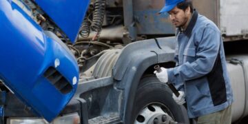 Risks and Realities of Truck Accidents: What Every Driver Should Know